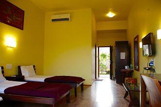 The Yellow Retreat, Wai 2